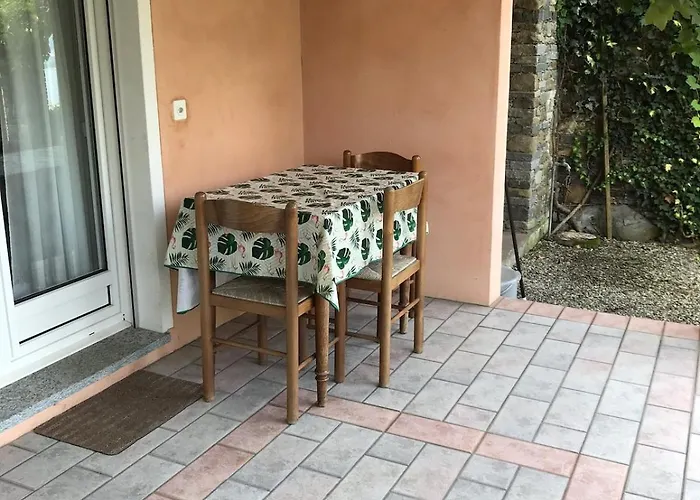 Romantico Lägenhet Gambarogno